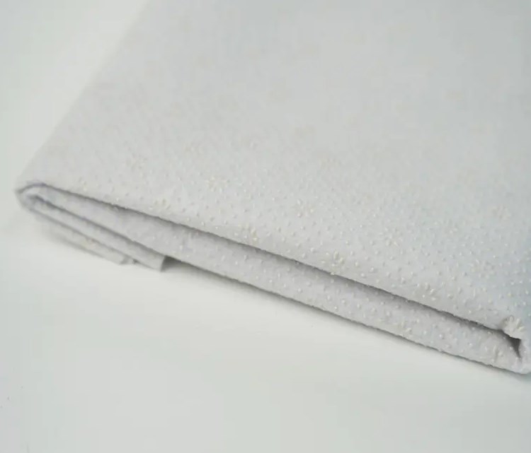 De ce covoarele anti-alunecare devin o alegere esențială pentru casele moderne?